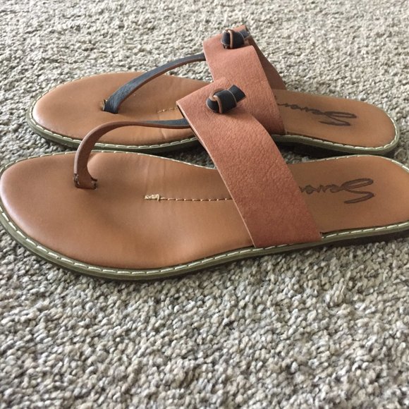 Seven7 - Picture 2 of 3